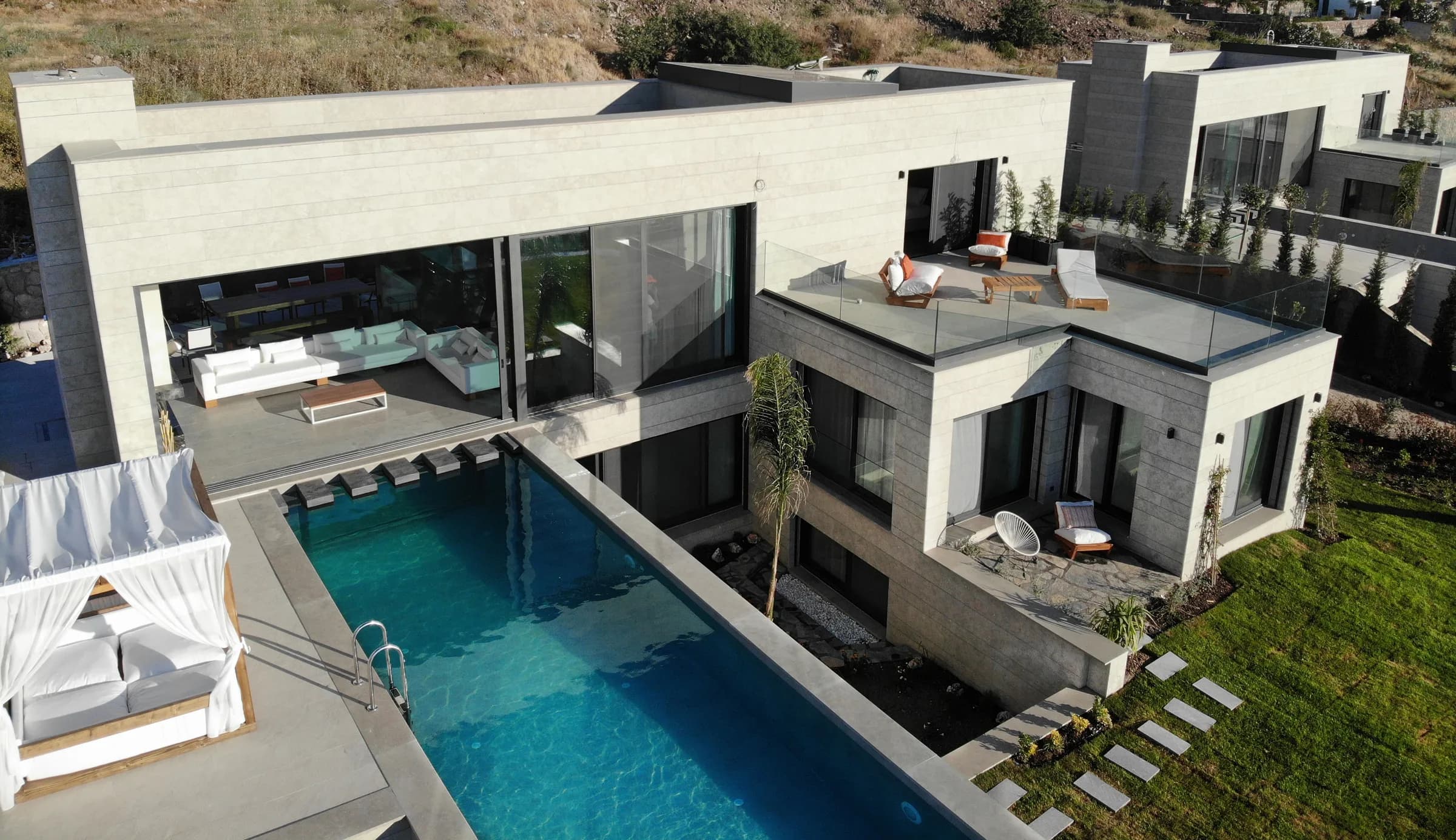Bodrum Turgutreis Villa Admiral panoramik manzaralı ultra lüks villa