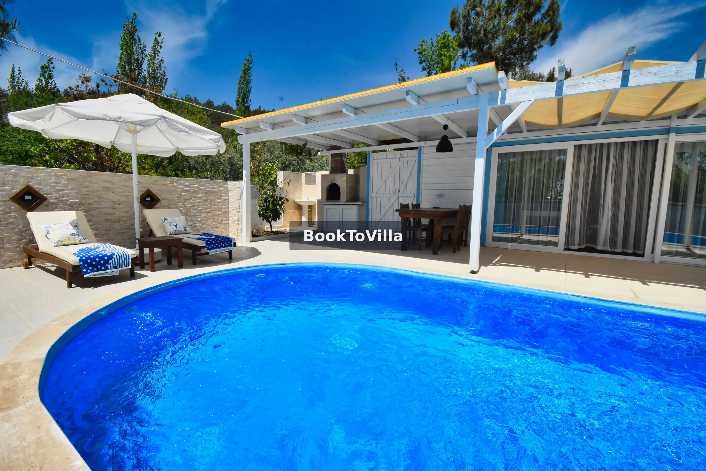 Kalkan İslamlar Villa Bambu özel havuzlu ahşap villa