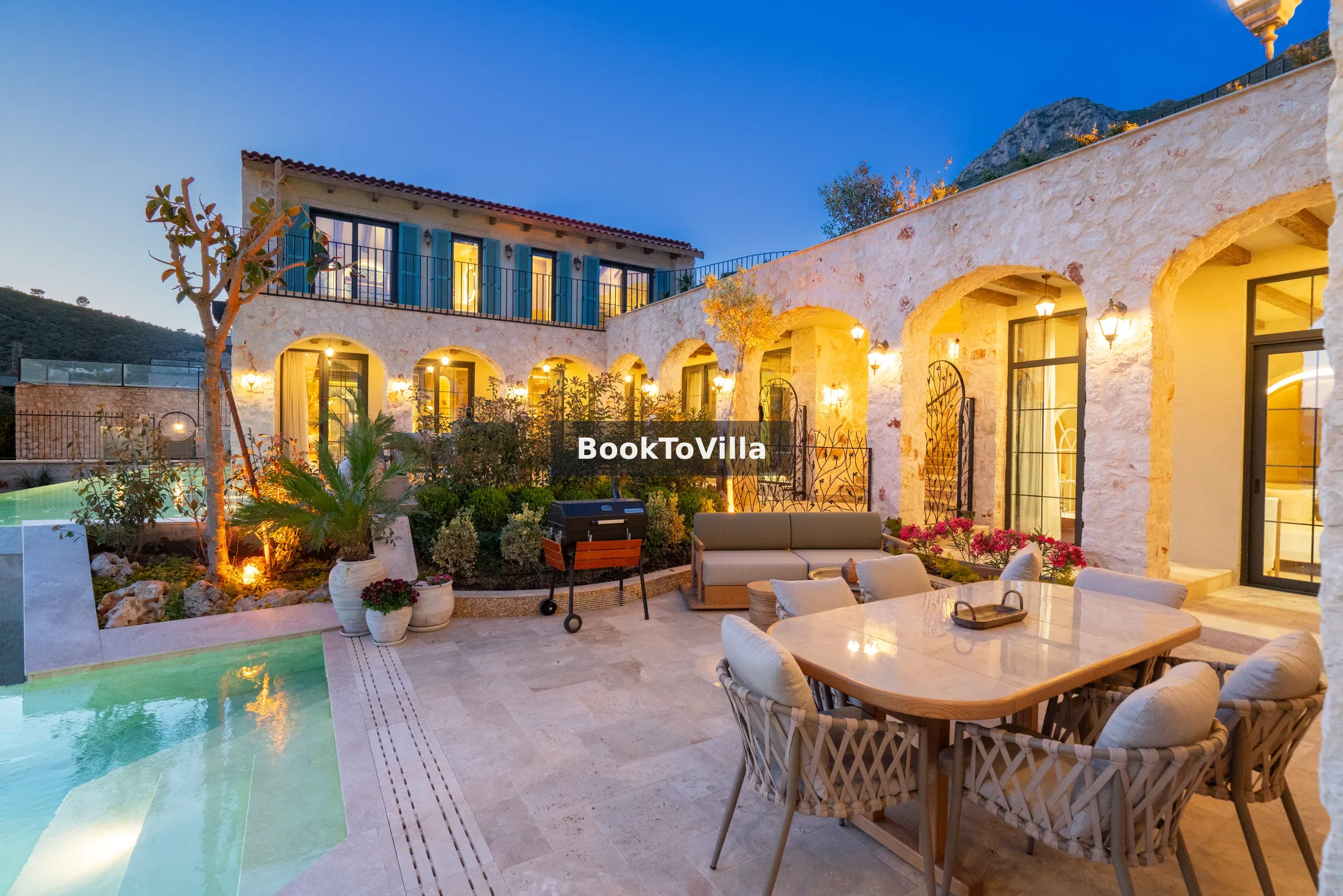 Kalkan Merkez Villa Euterpe deniz manzaralı özel havuzlu lüks villa
