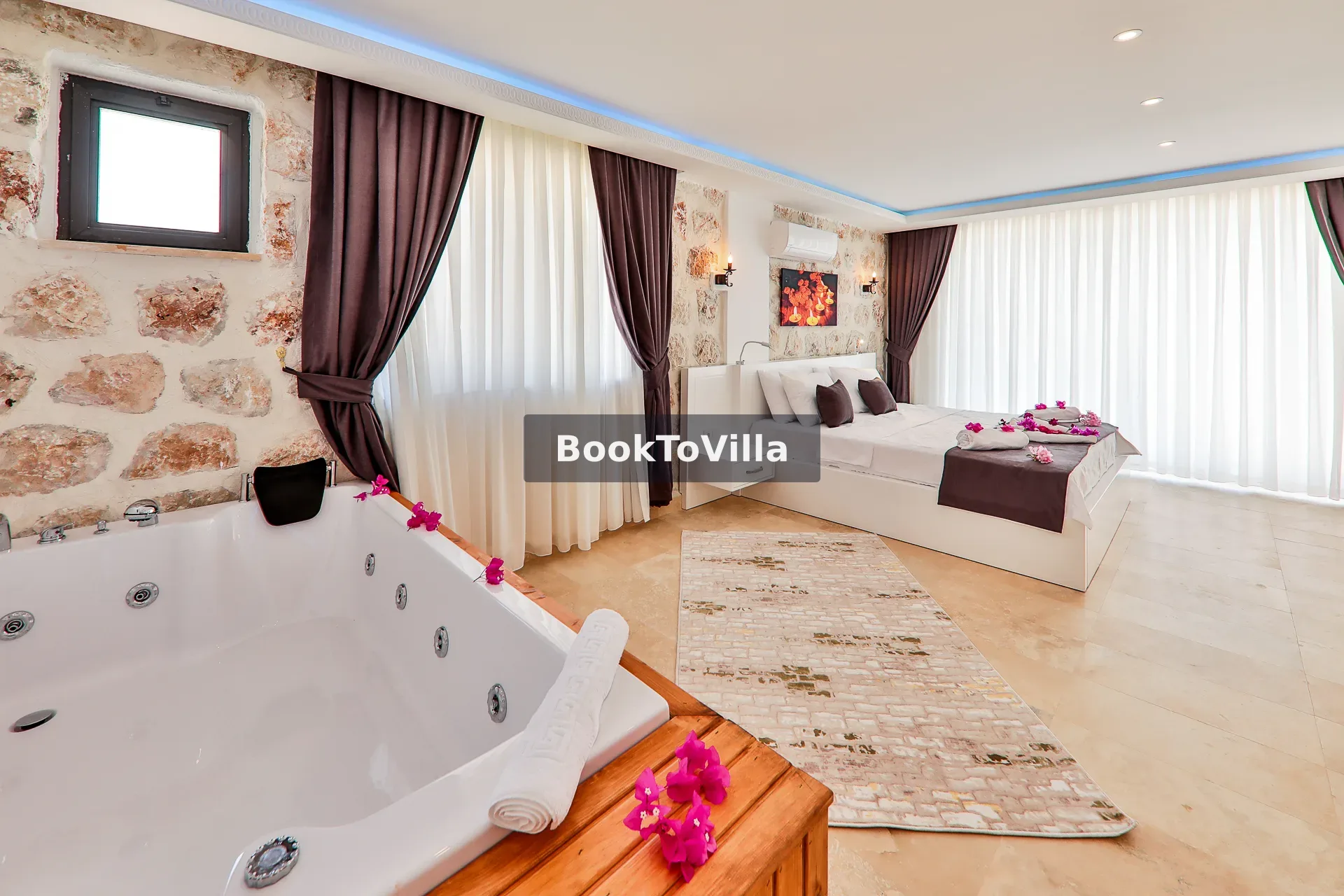 Kalkan İslamlar Villa Narin 5 ısıtmalı kapalı havuzlu lüks aile villası