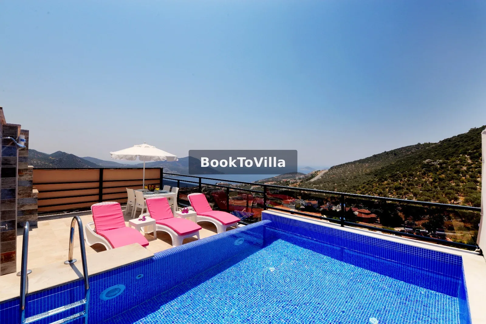 Kalkan Akbel Villa Sky Çatı deniz manzaralı özel havuzlu lüks apart