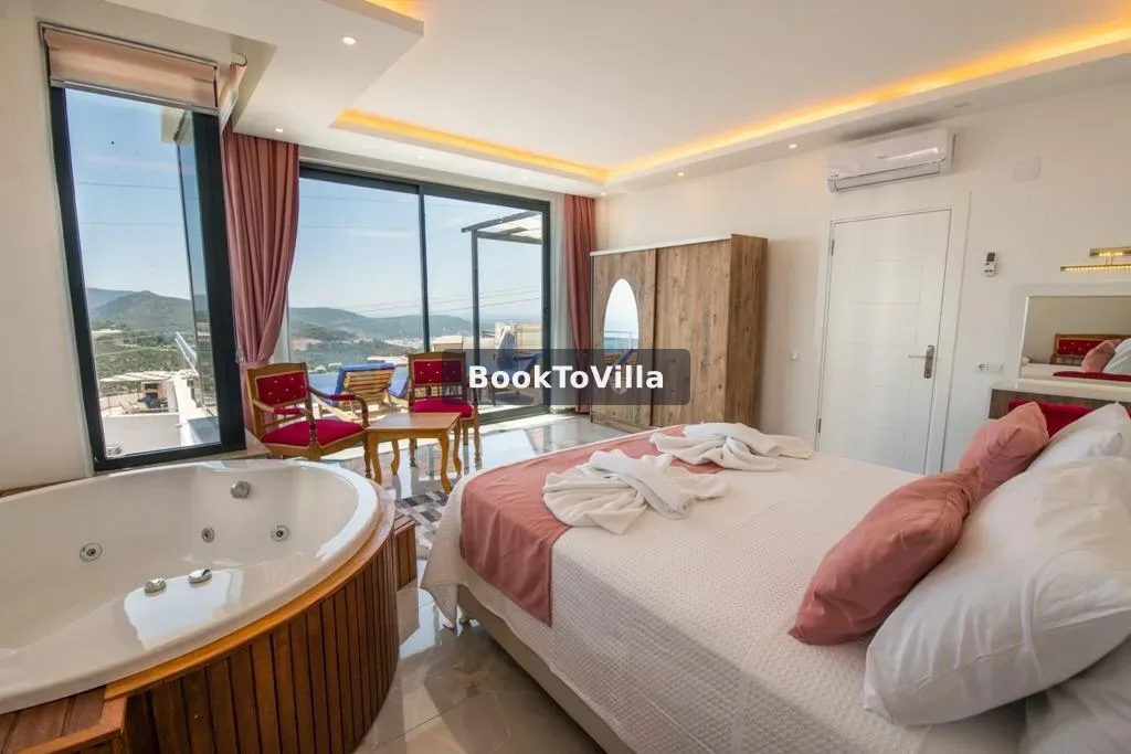 Kalkan Akbel'de deniz manzaralı, özel havuzlu ve jakuzili Villa Twins 2